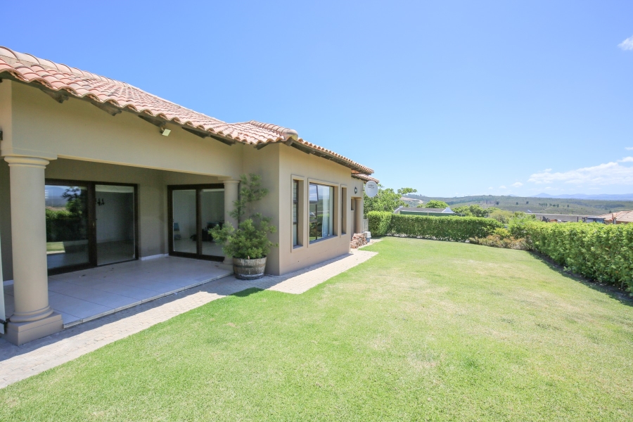 3 Bedroom Property for Sale in The Hill Western Cape